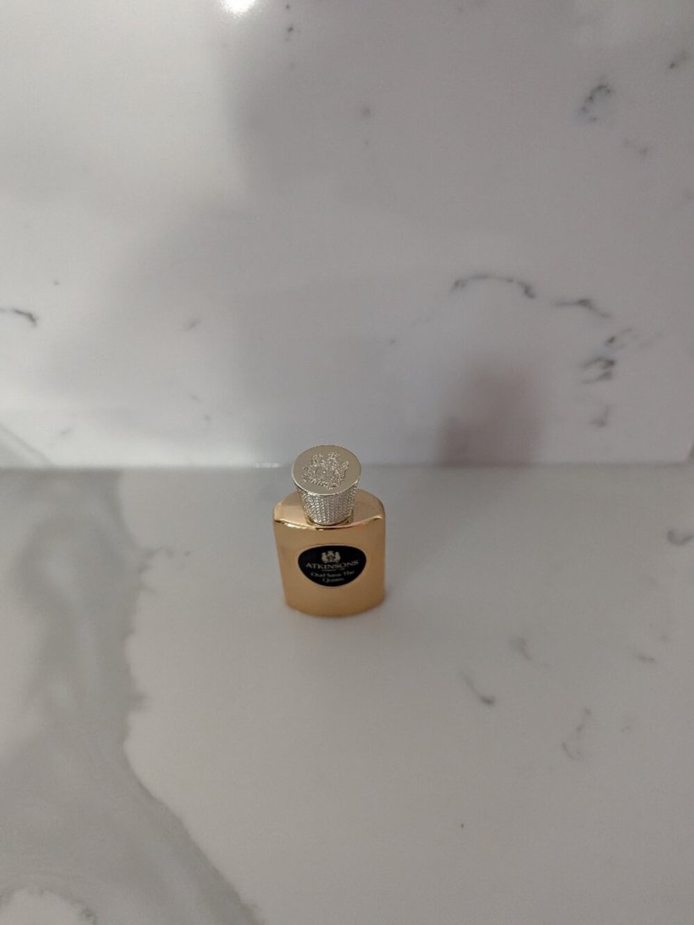 Atkinsons Oud Save The Queen Unisex Niche Miniature Collectible
